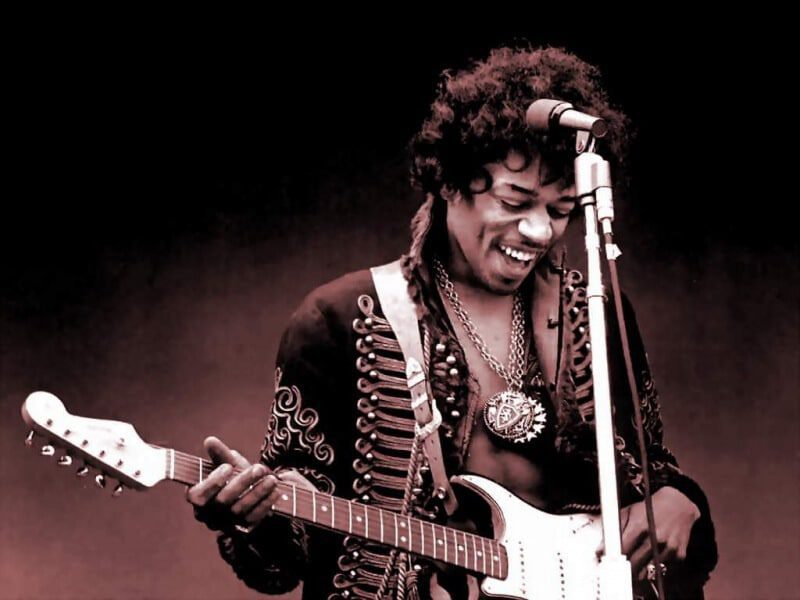 Jimi Hendrix: O Guitarrista Canhoto que Revolucionou o Rock