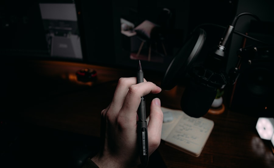 Photo Left-handed pen