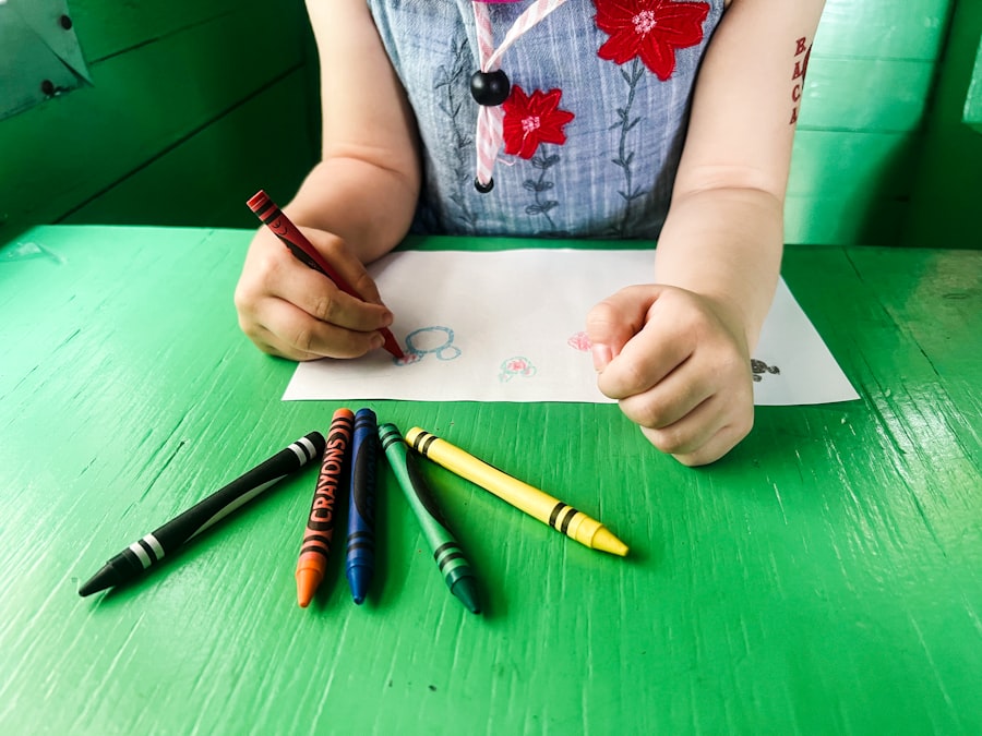 Photo Left-handed Children